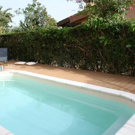 Casa de Férias Rey Summertime 400 M Dal Mare Piscina Esclusiva Costa Rei