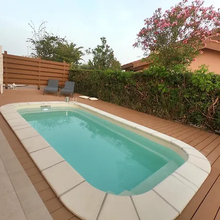 Rey Summertime 400 M Dal Mare Piscina Esclusiva Holiday home *