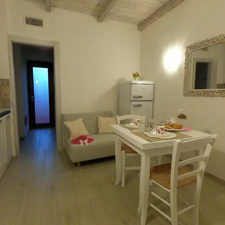 Casa de Férias Rey Summertime 400 M Dal Mare Piscina Esclusiva Costa Rei