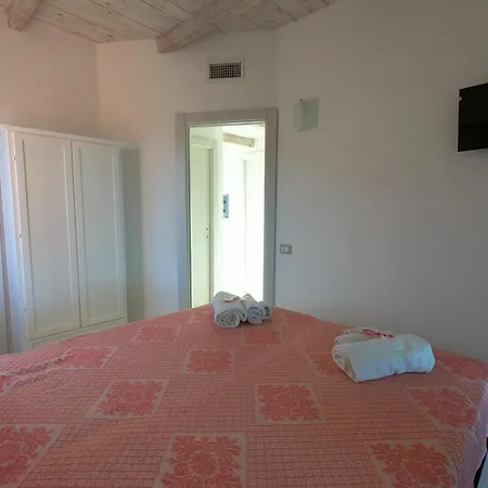 Semesterbostad Rey Summertime 400 M Dal Mare Piscina Esclusiva