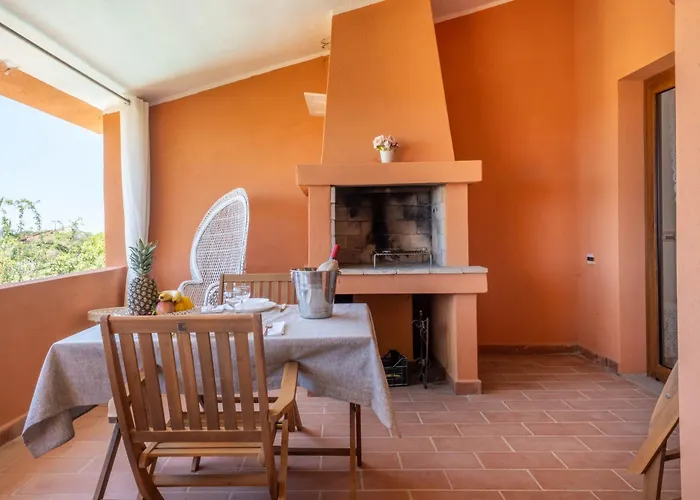 Rey Summertime 400 M Dal Mare Piscina Esclusiva Nyaraló *